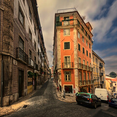 Fototapeta na wymiar old houses in the Lisboa