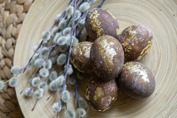 Easted decorations with colored eggs