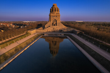 Völkerschlachtdenkmal Leipzig mit drohne