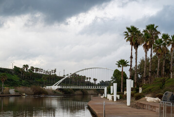 Bridge and river in Hadera Leisure and Picnic Park.