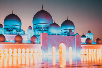 sheikh zayed grand mosque at dusk, Abu Dhabi, UAE