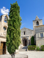 Fototapeta na wymiar Les Baux-de-Provence hamlet Church of Saint Vincent and chapel