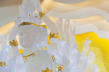 Guanyin statue with thousand hands