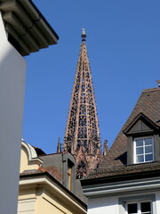 der Turm des Münsters in Freiburg