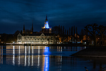 Fototapeta premium Blick auf Konstanzer Altstadt am Abend