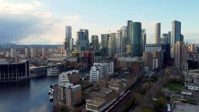 Outer Millwall Dock, Isle Of Dogs, London, England