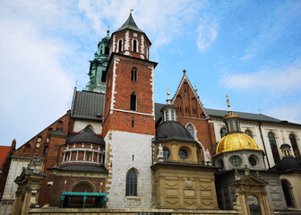 Fototapeta premium Wawel Cathedral on Wawel Hill in Krakow, Poland