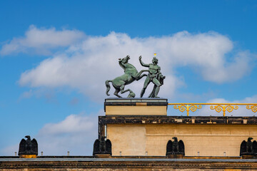 ブランデンブルク門 © ZENPAKU