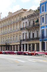 Fototapeta na wymiar Colonial buildings in Havana, Cuba