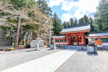 初春の冨士御室浅間神社本宮　山梨県富士河口湖町　Fujiomurosengen Shrine Hougu in early spring.