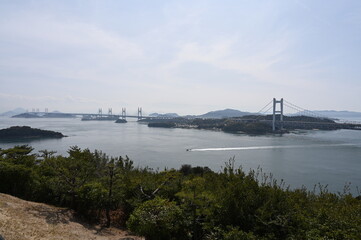 Fototapeta premium Seto Ohashi Bridge in Spring