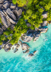 Paradise beach on the island of La Digue in the Seychelles. Anse Source D'Argent - obrazy, fototapety, plakaty