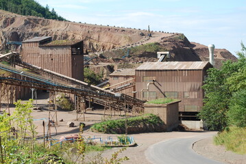 melaphyre quarry © TK_Office