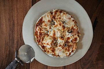 homemade flatbread pizza