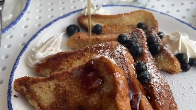 Brioche French Toast, in Slow Motion