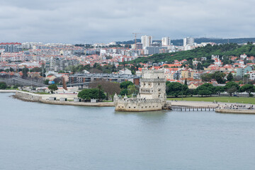 Fototapeta na wymiar Der Turm von Belem am Fluss Tejo in Lissabon, Portugal