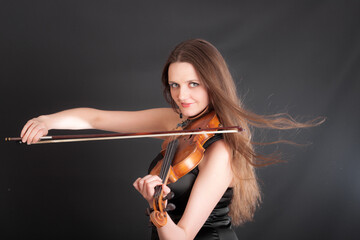 violinist with long hair