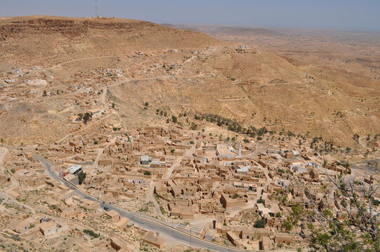 Eyebird view of the village berber Toujane in south of Tunisia