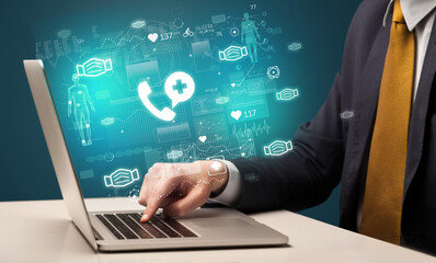 hand browsing on the internet for medical issues