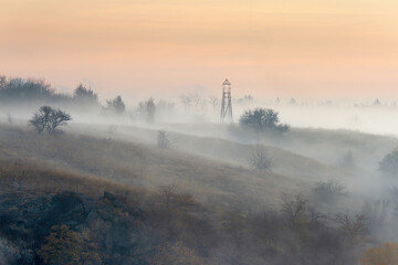 Obraz premium Ukrainian steppe with cossack tower in the morning fog, Khortytsia, Zaporizhzhia