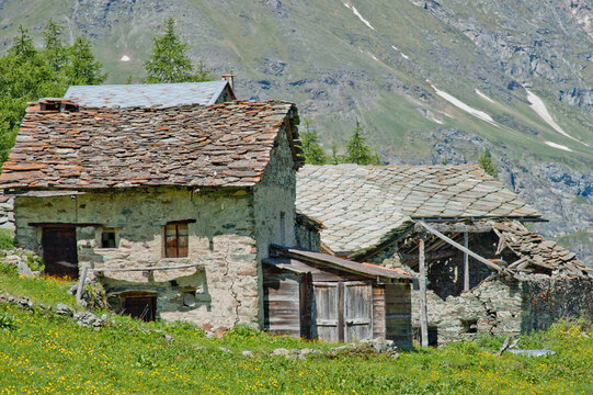 Baite a Cheneil, Valtournenche, Aosta