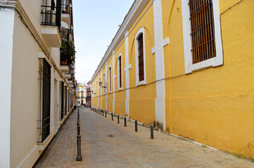 Barrio de San Bernardo y Fábrica de Artillería en Sevilla. Barrio de los toreros. Andalucía...