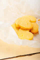 heart shaped shortbread valentine cookies