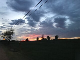 Obraz na płótnie Canvas sunset in the country