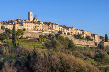 Fototapeta na wymiar View over the medieval hill town village of Saint Paul de Vence, Alpes-Maritimes Department, Cote d’Azur, France