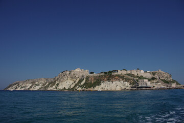 Fototapeta na wymiar The island of San Nicola seen from the ferry - Tremiti Islands, Adriatic Sea, Italy