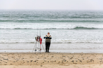 Pêche en mer au surfcasting en Bretagne