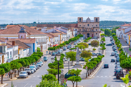 Praca de Republica leading to the Sao Bartolomeu church in Vila Vicosa, Portugal