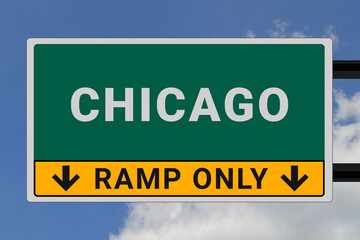 Chicago logo. Chicago lettering on a road sign. Signpost at entrance to Chicago, USA. Green pointer in American style. Road sign in the United States of America. Sky in background