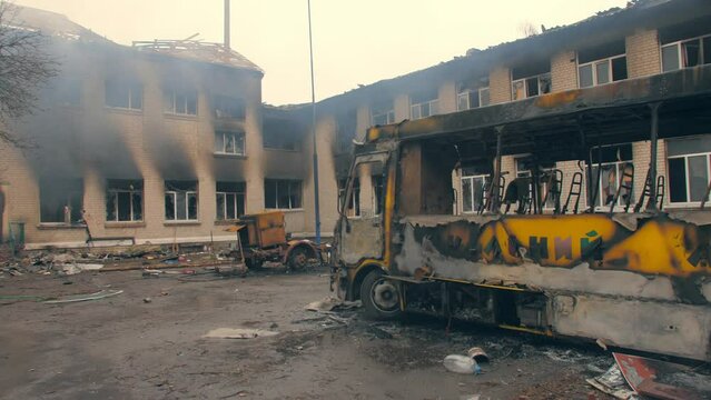 War Ukraine ruin bomb destroy village country house danger city explosion