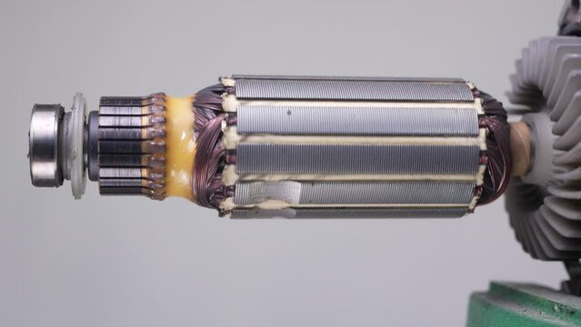 Electric motor rotor and collector assembly