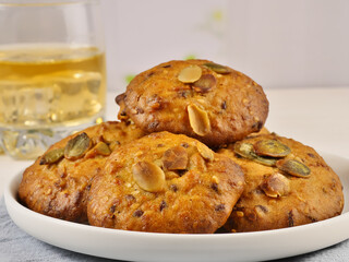 cookies with raisins