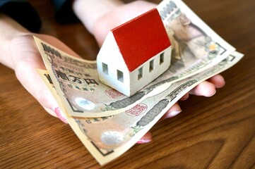 不動産とお金のイメージ