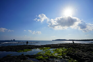 beautiful seascape with clouds and sun