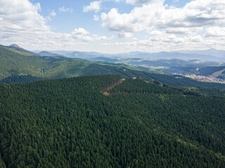 Obraz premium High mountains of the Ukrainian Carpathians in sunny weather. Aerial drone view.