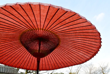 赤い和傘