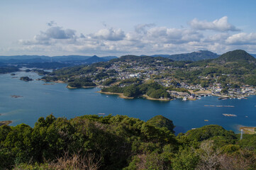Fototapeta na wymiar 展海峰展望台から眺める九十九島