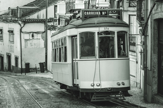 Historische Strassenbahn in Lissabon, Portugal