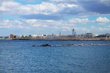Naklejka premium Bari city, Italy, panorama