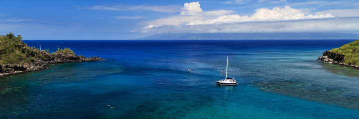 Snorkeling In Maui - 497082188