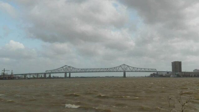 US 90 over the Mississippi River Crescent City Connection