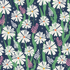 Hippie daisy seamless pattern. Floral background. 70s aesthetic.