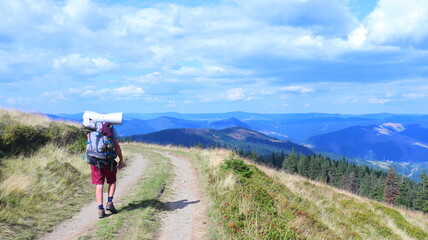 Fototapeta premium Adventurous hikers on the Carphatians