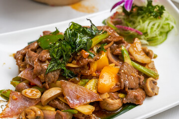 A Delicious Pad Thai Mushroom Beef Stir-Fry