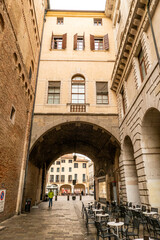 Fototapeta na wymiar beautiful ancient building in the historic center of Padua