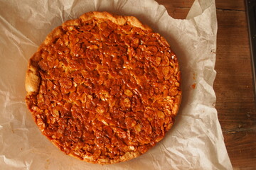 delicious almond tart cake at home